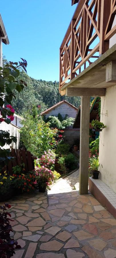 Casa Moreira´s Chalés Monte Verde  Esterno foto