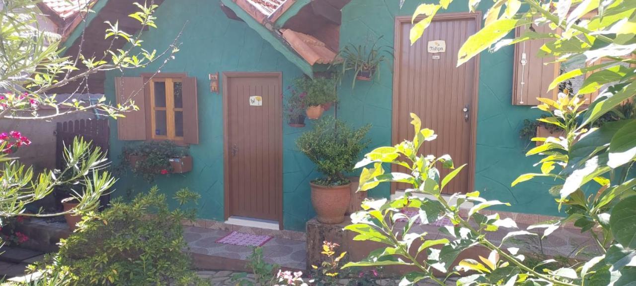 Casa Moreira´s Chalés Monte Verde  Esterno foto