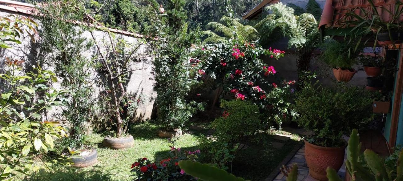 Casa Moreira´s Chalés Monte Verde  Esterno foto